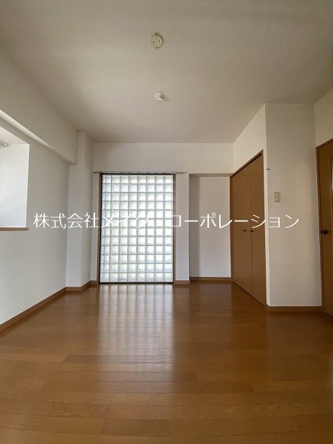 グランクリュー西新 ベッドルーム