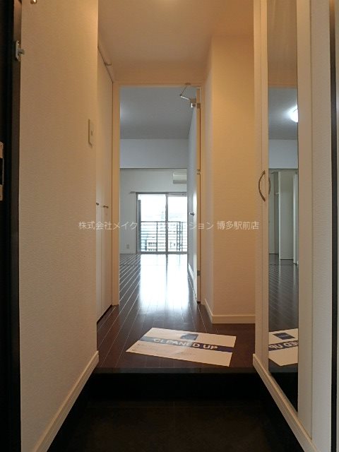 レジディア博多Ⅱ 玄関