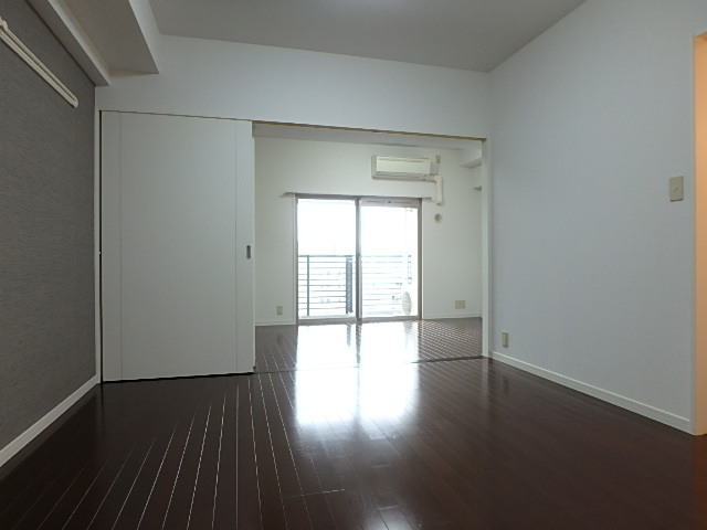 レジディア博多Ⅱ リビング