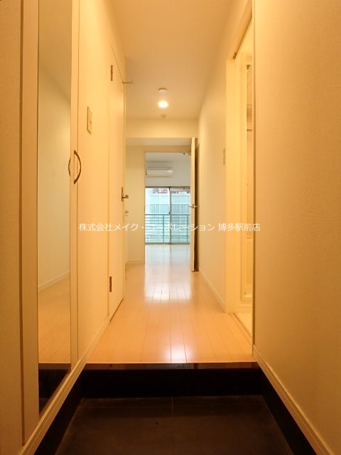レジディア博多Ⅱ 玄関