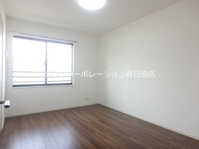 写真は同型タイプ カンポドーロ ベッドルーム