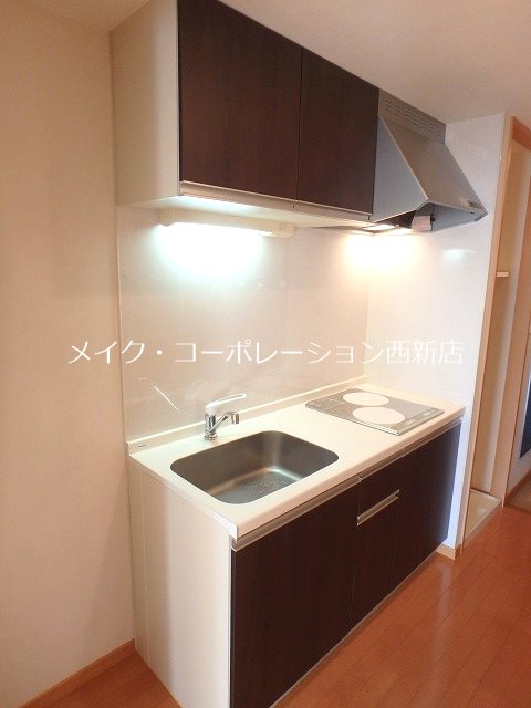 ドミール西新～ネット無料～ キッチン