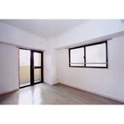 エムロード平尾 ベッドルーム