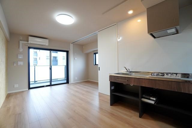 デュオフラッツ西新EAST リビング