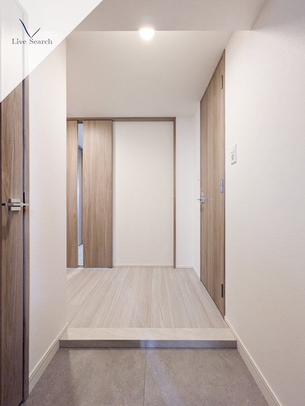 S-RESIDENCE大手門awesome 玄関