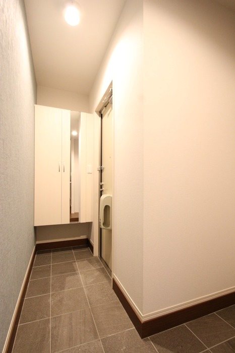 D-room賀茂　弐番館 玄関