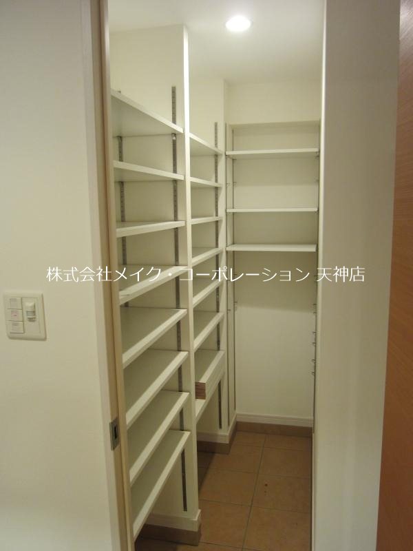 ライフ姪の浜 玄関