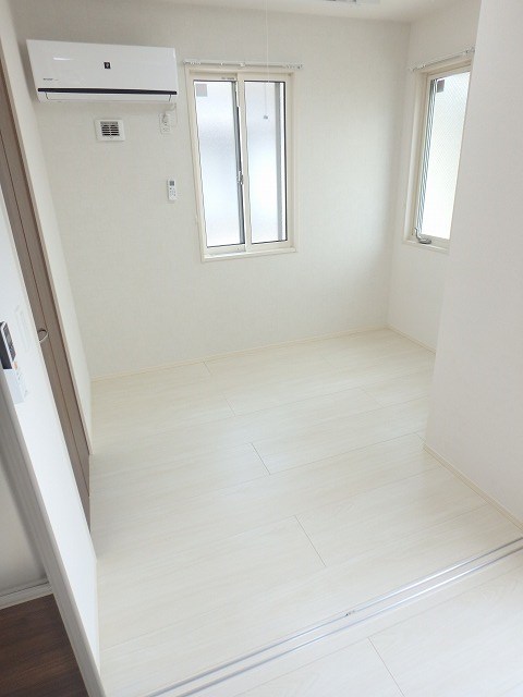 D-roomメゾン空港通 ベッドルーム