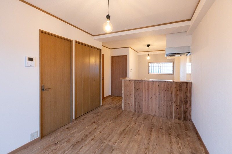 長尾興産ビル リビング