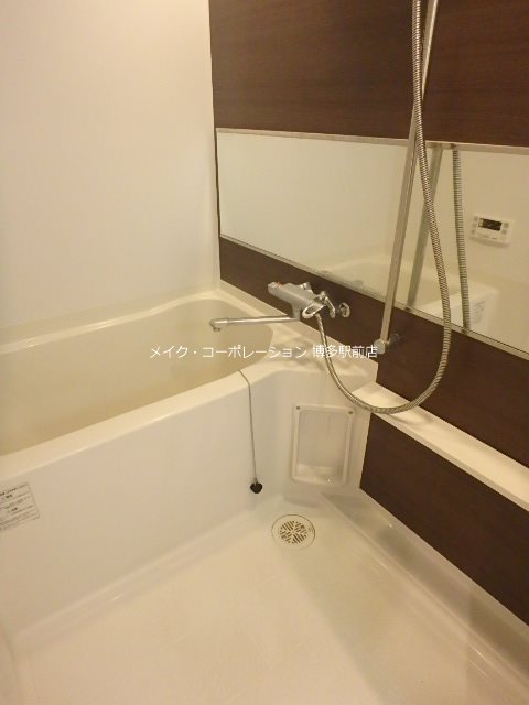 コモテリア渡辺通 風呂画像