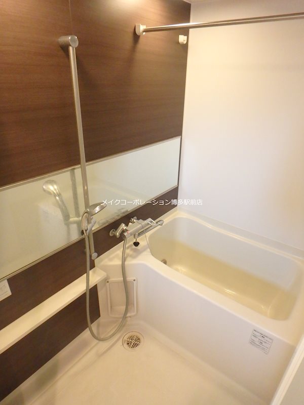 コモテリア渡辺通 風呂画像