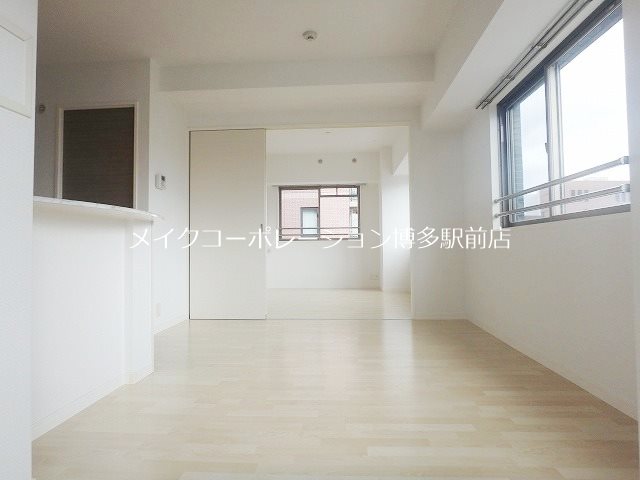 プレミール　ホサカ リビング