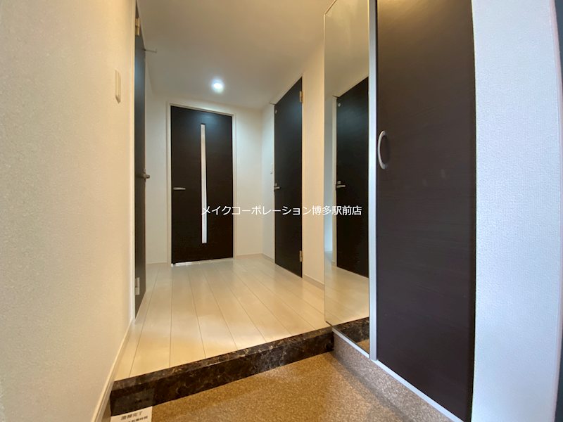 Prendre平尾駅前 玄関