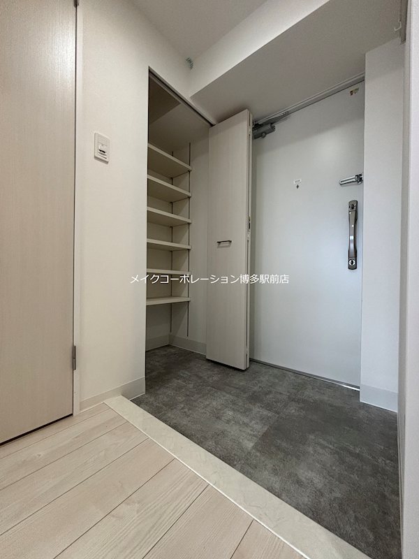 博多グランドレジデンス 玄関