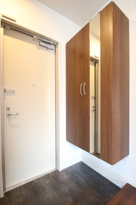 D-room鳥飼  玄関