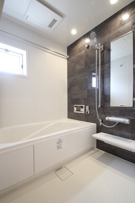 D-room鳥飼  風呂画像