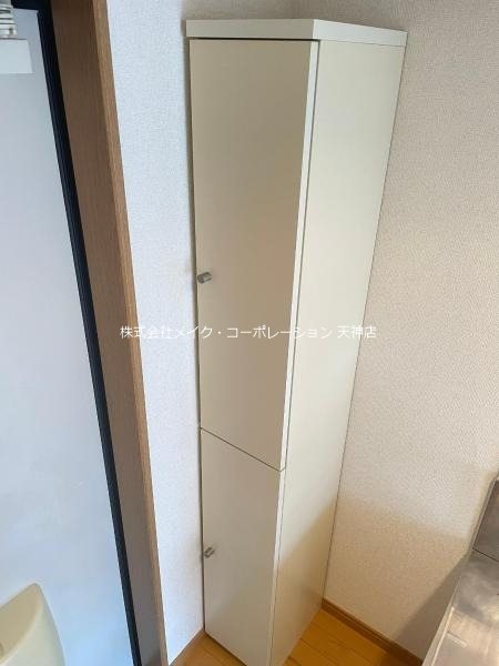 エレガンテ白金 玄関