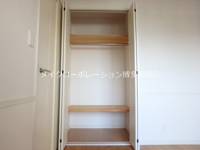 クリムゾン吉塚  その他13