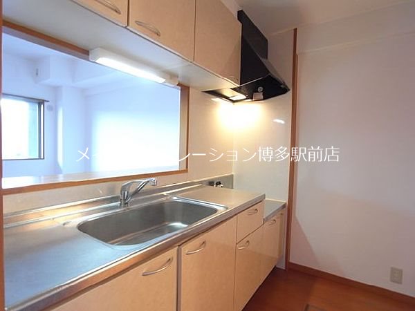 ハイネスエミュ21 キッチン