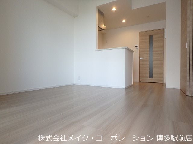 アルティザ博多駅前 リビング