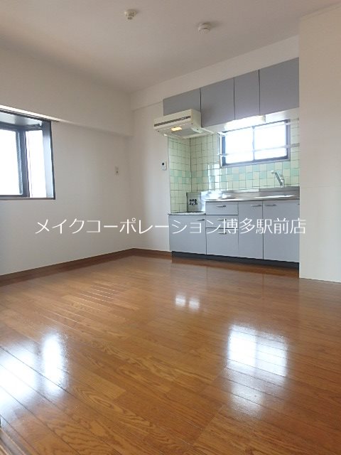 パシフィックモナーク リビング