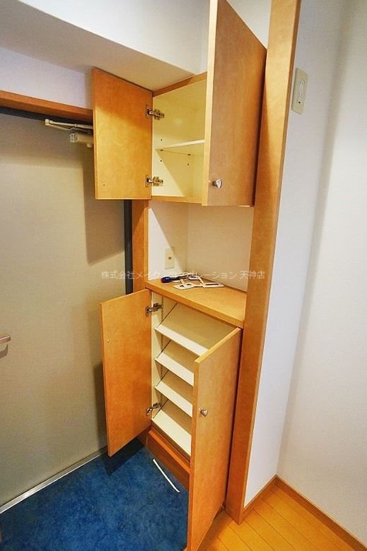 フェアリー高砂  玄関