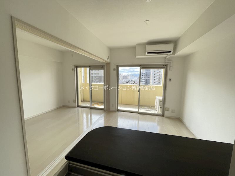 ラファセエスティーロ箱崎駅前 ベランダ