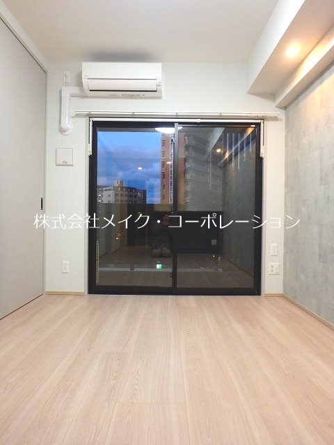 リファレンス六本松ビル リビング