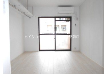 未来図ビル リビング