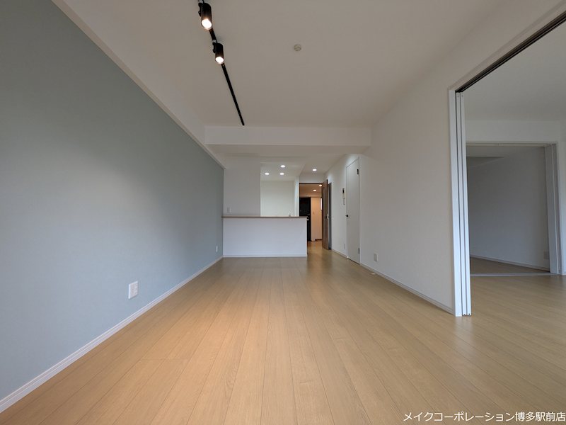 カワイアーバンビル リビング