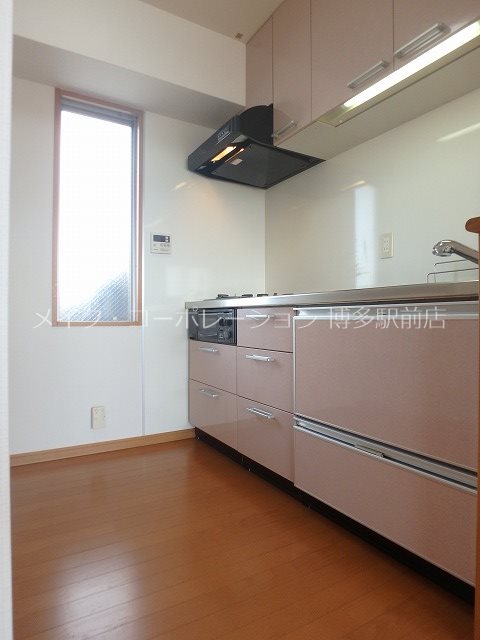 ロイヤルガーデン那珂 キッチン