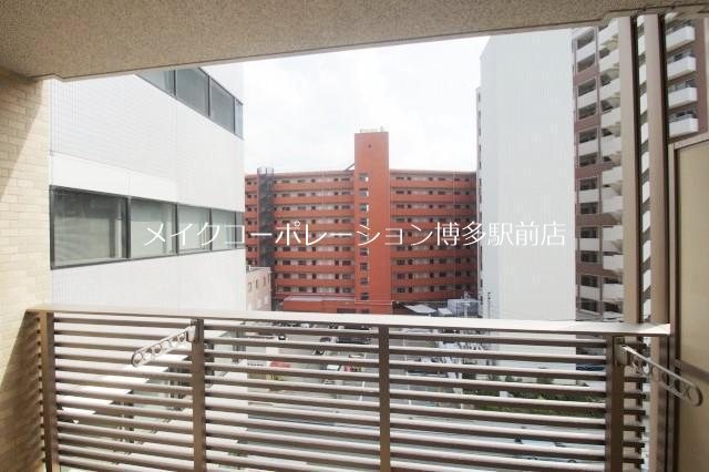 レキシントンスクエア白金 ベランダ