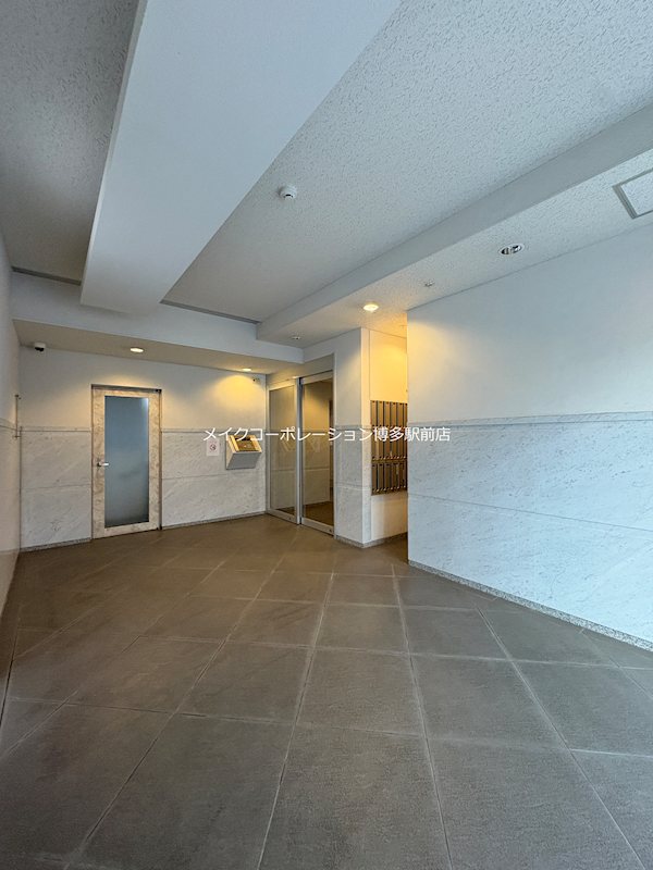 ラドゥーナ・ビルディング その他6