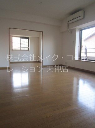 クリエート高宮 リビング