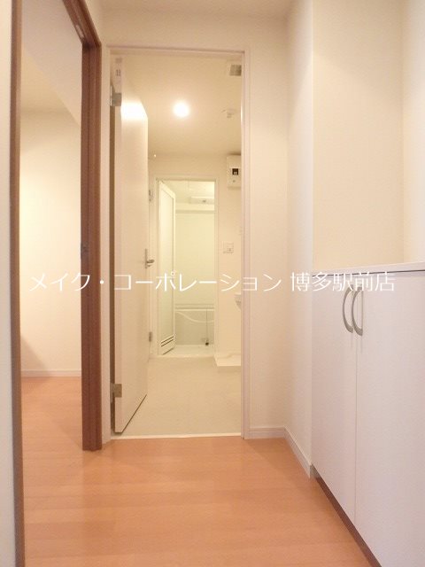 ビータ・コモダ博多 玄関