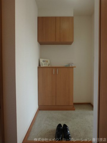 シャトーグレイスB棟 玄関