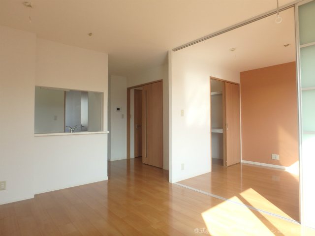 シャトーグレイスB棟 リビング