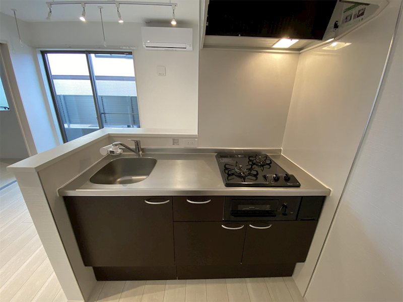 AMP es 春日 キッチン