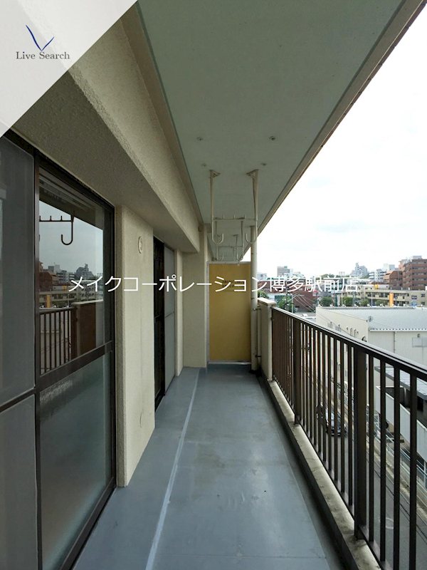 アンピールメゾン大橋 ベランダ