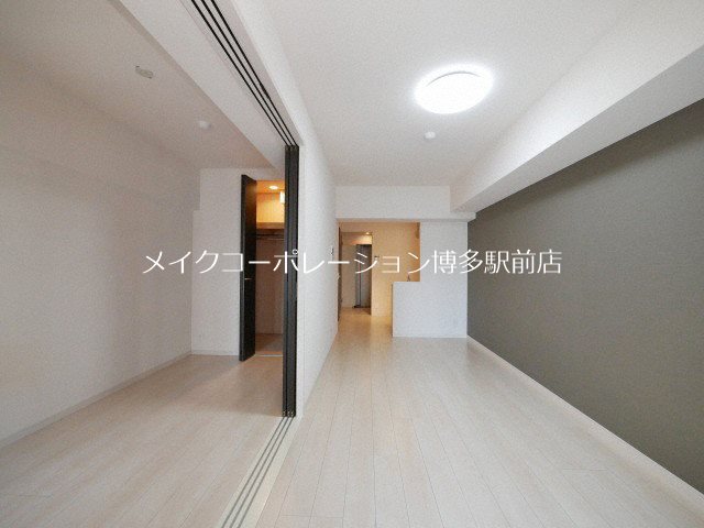 Prendre平尾駅前 リビング