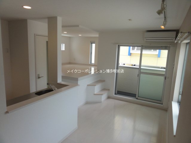 コンフォートベネフィスジオ博多東Ⅲ ベランダ