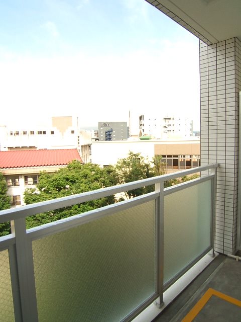 ソシオス天神  ベランダ