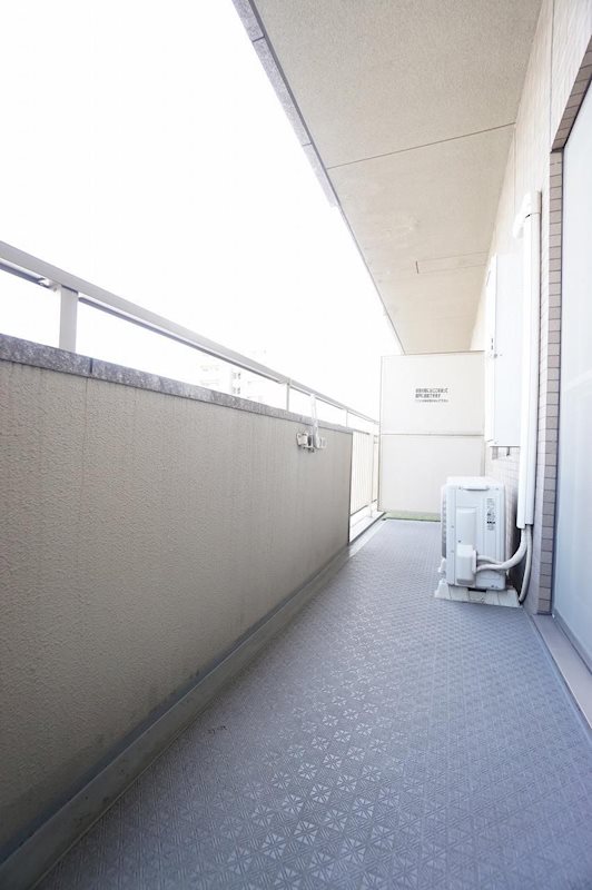平尾弐番街ビル ベランダ