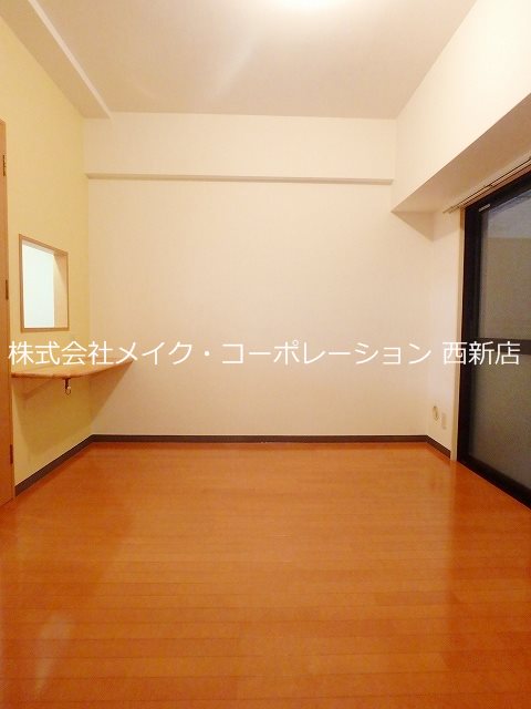 楠原ビル ベッドルーム