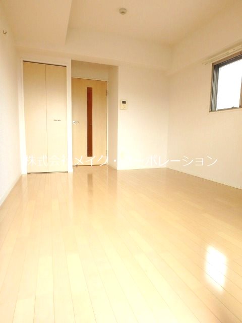 ピュアドームエストーレ姪浜 リビング