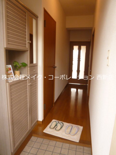 アコール室見 玄関