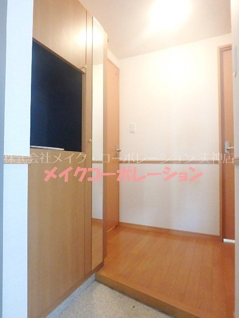 メルヴェイユー薬院 玄関