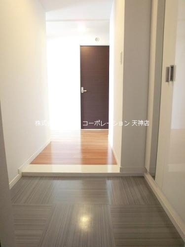 プレミール　ホサカ 玄関