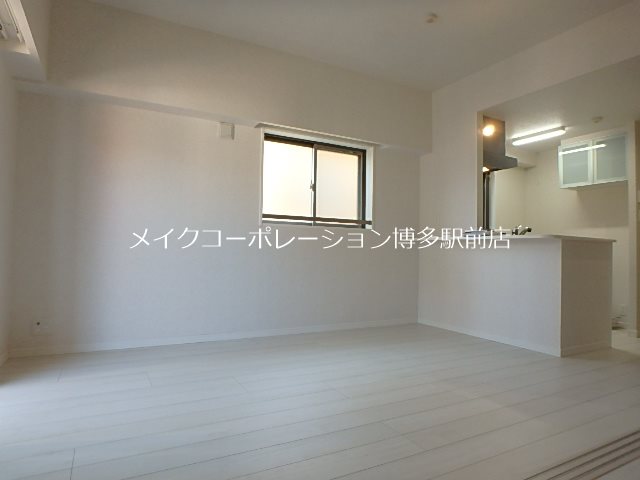 ネストピア薬院  リビング