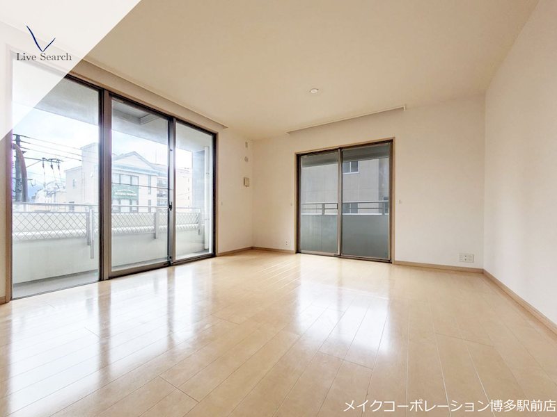 グランドサンリヤン大濠公園タワー ベランダ